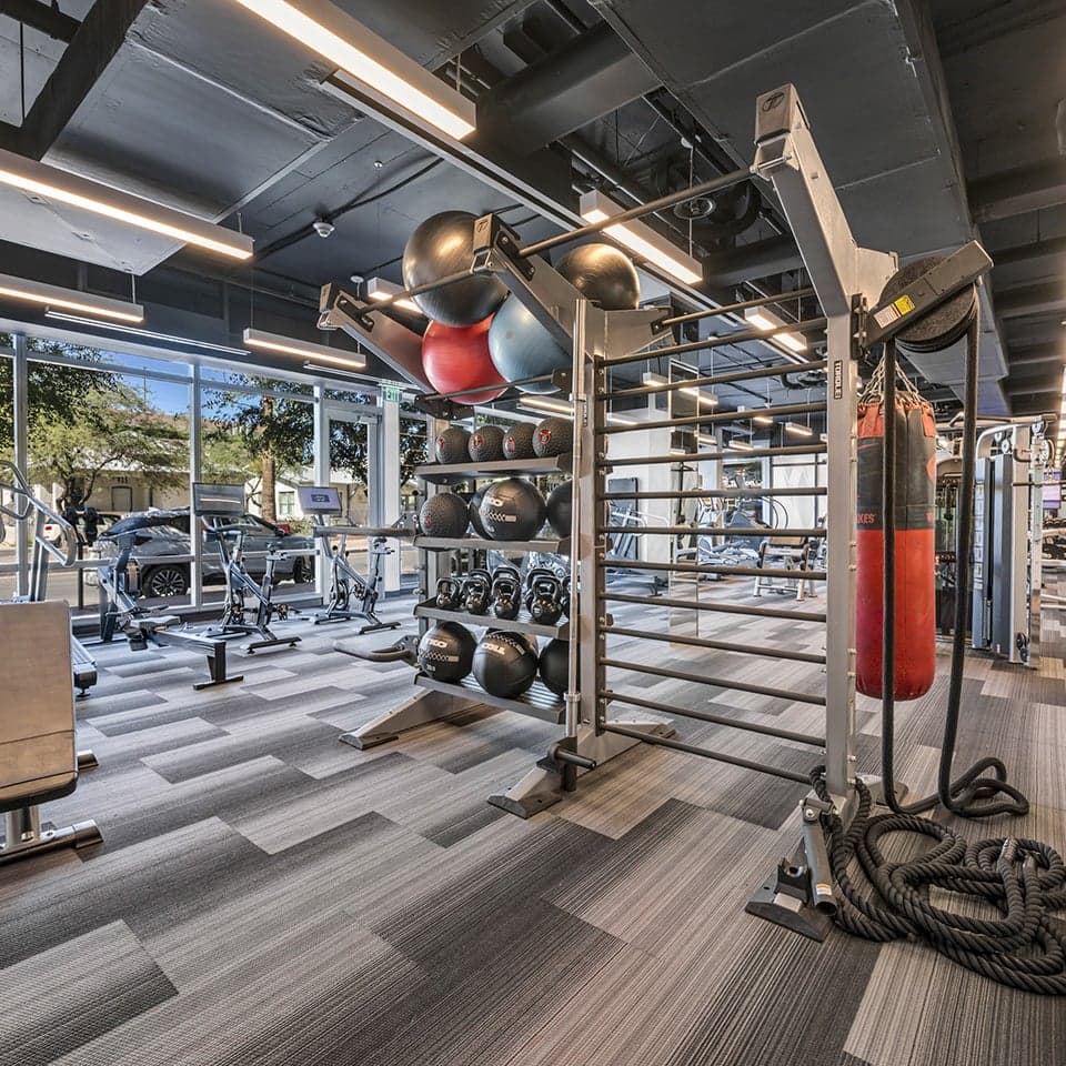 Aspire-Tuscon—Amenities—Fitness-Center-(14)